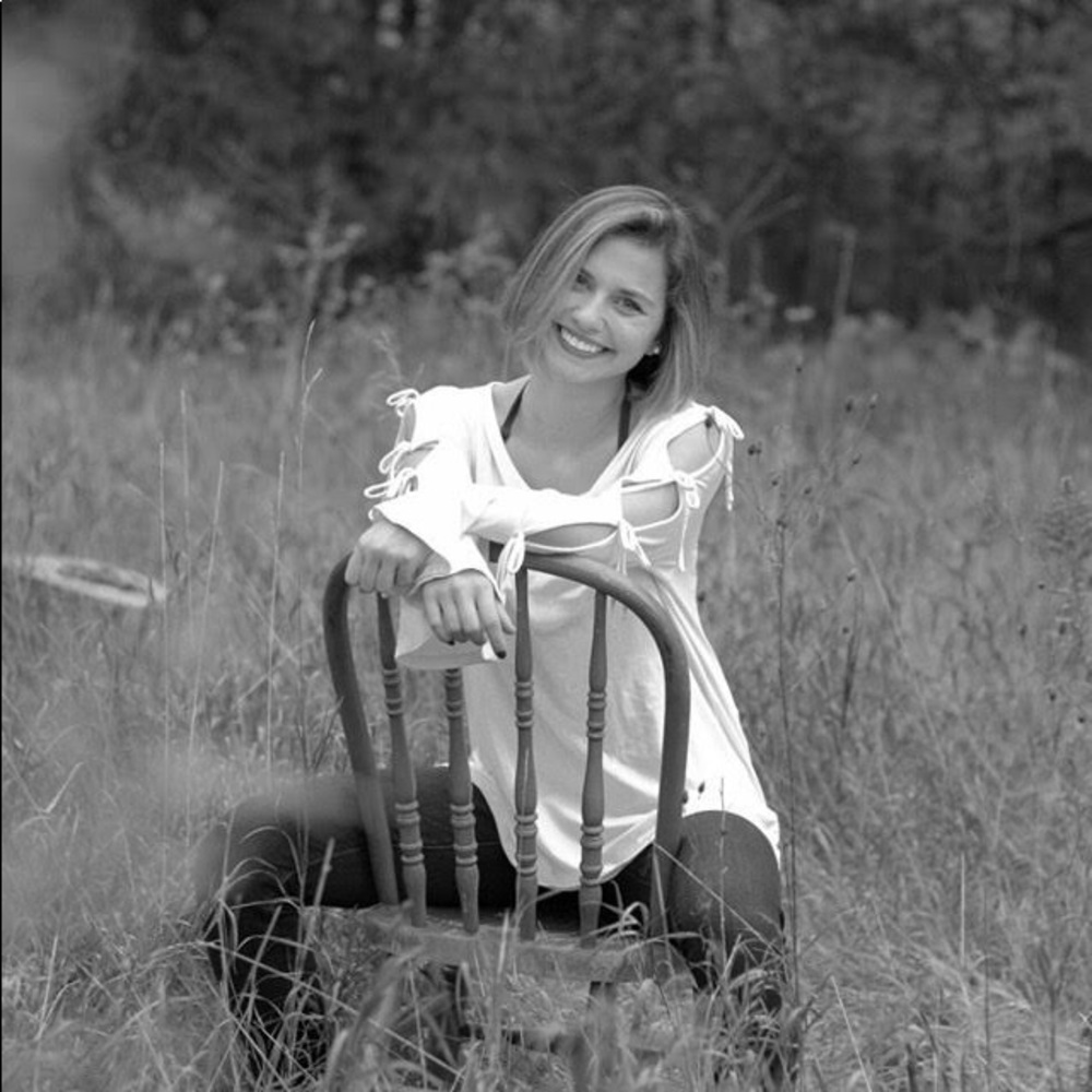 Meet your Posher, Hailey